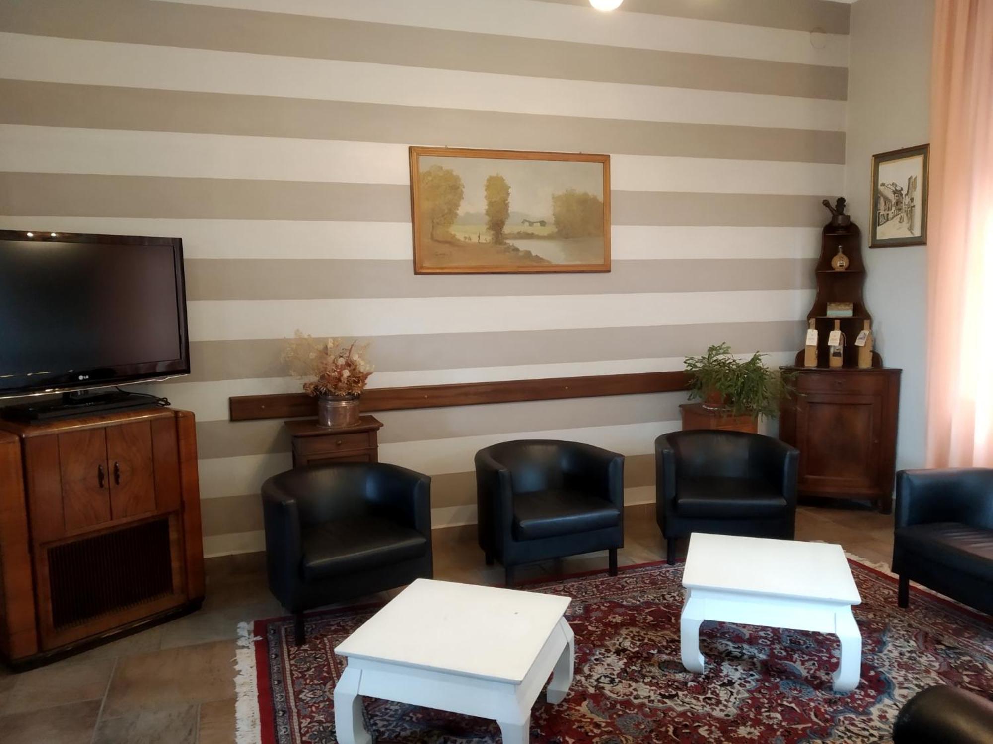 Albergo Ristorante Monterosa Ameno Eksteriør billede