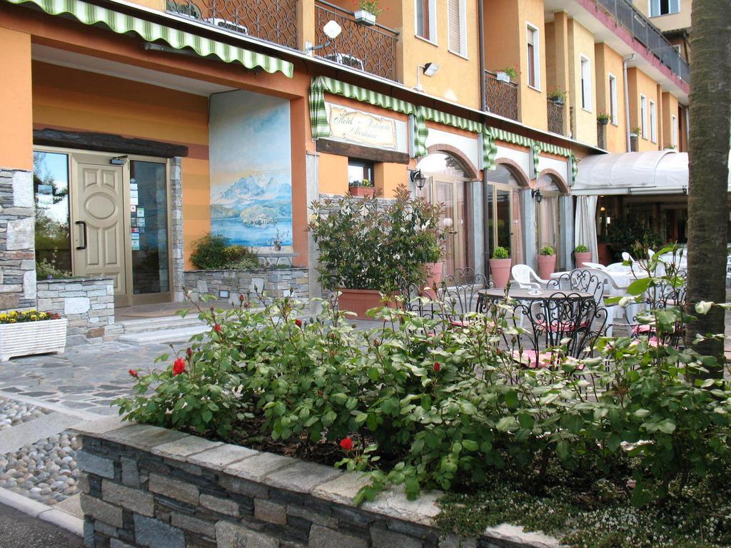 Albergo Ristorante Monterosa Ameno Eksteriør billede