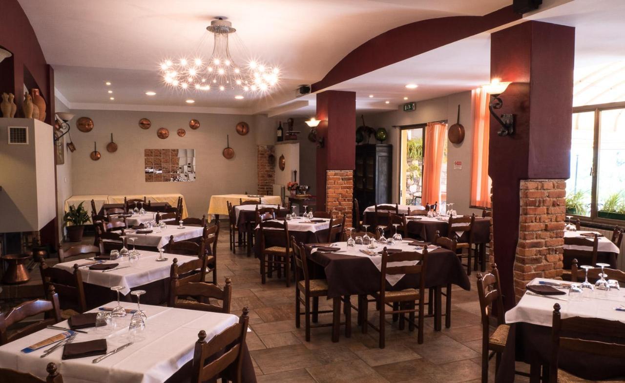 Albergo Ristorante Monterosa Ameno Eksteriør billede